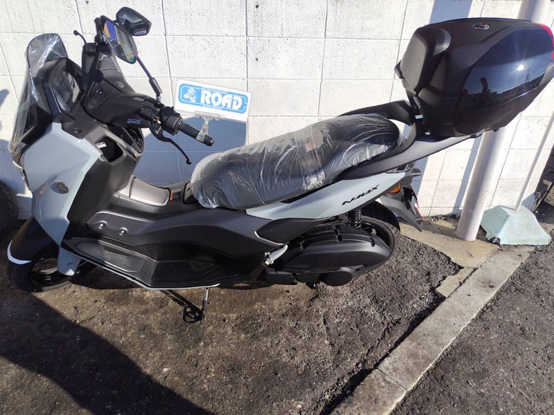 YAMAHAヤマハ【NMAX125】グレー